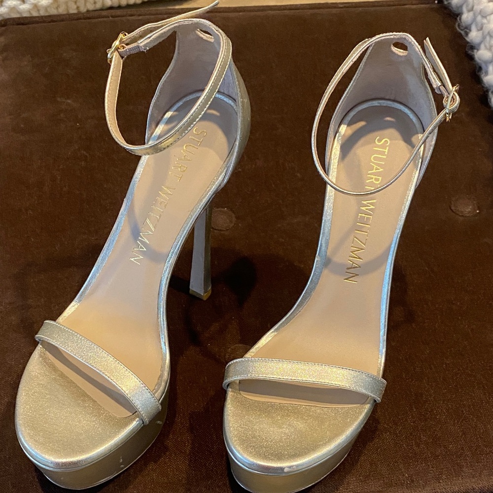 Stuart Weitzman Elegant Gold Platform Stiletto Heels 10B